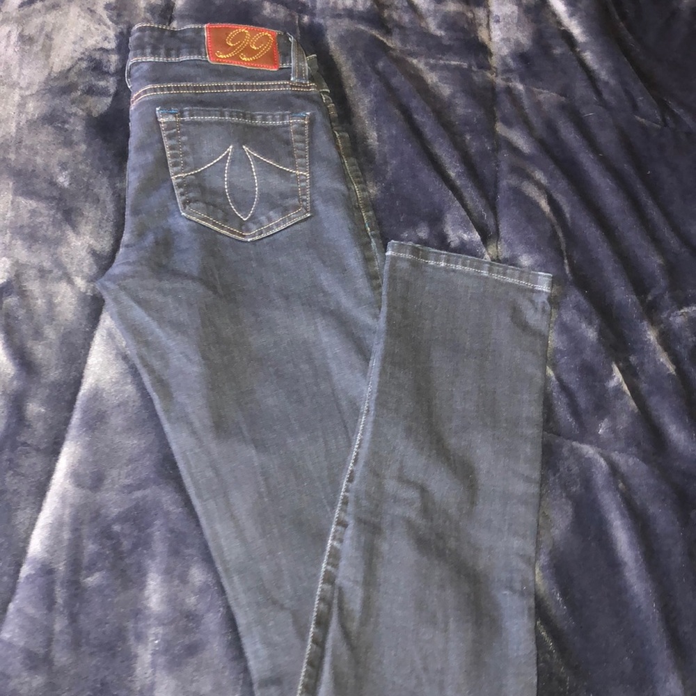 Women’s Dark Blue Pocket-Detail Jeans